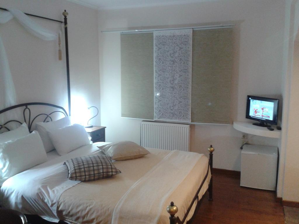 Hotel Dryalos Miléai Eksteriør billede