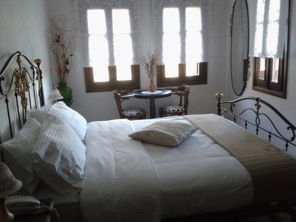 Hotel Dryalos Miléai Eksteriør billede