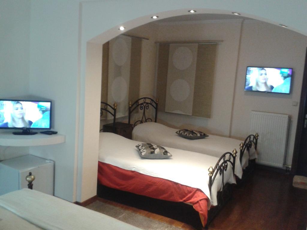 Hotel Dryalos Miléai Eksteriør billede